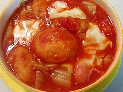 トマト缶を使って！白菜と餅麩のビーフシチュー